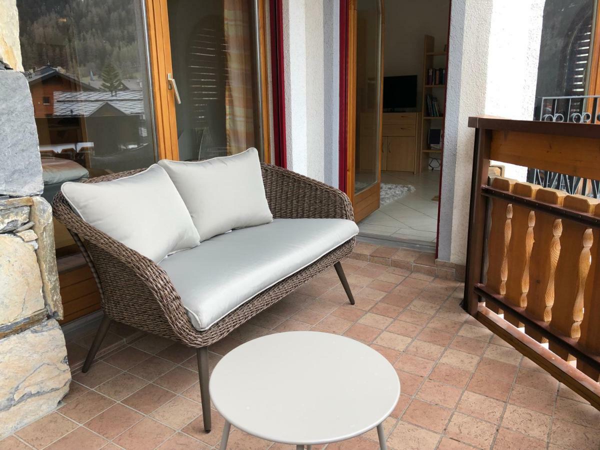 Chateau Leukerbad Exteriör bild